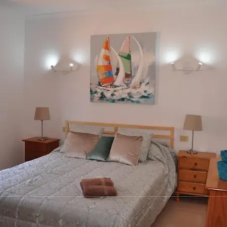 Cisnes Encantadora Casa Con Jardin Y Estudio Vista Al Mar El Medano (Tenerife)