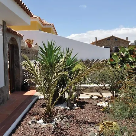 Cisnes Encantadora Casa Con Jardin Y Estudio Vista Al Mar * El Medano (Tenerife)