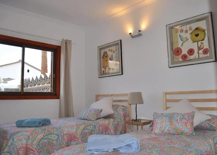 Cisnes Encantadora Casa Con Jardin Y Estudio Vista Al Mar *