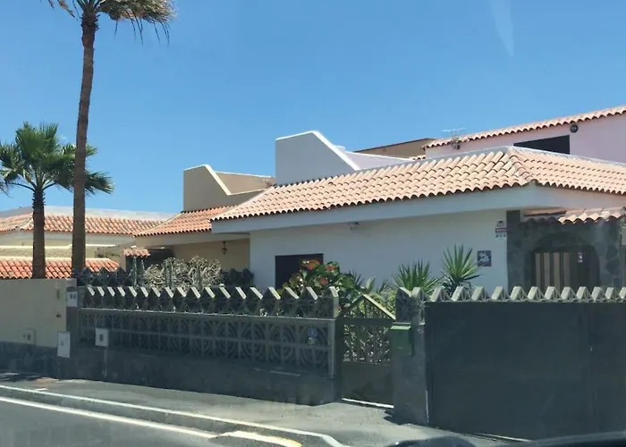 Cisnes Encantadora Casa Con Jardin Y Estudio Vista Al Mar El Medano (Tenerife)