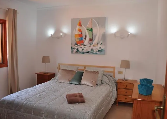 Cisnes Encantadora Casa Con Jardin Y Estudio Vista Al Mar El Médano